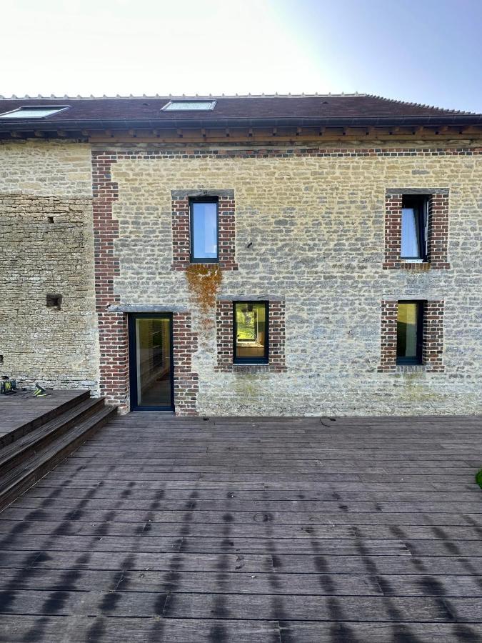Gite Confortable Au Milieu Des Pres - La Ferme De Montigny Neauphe-Sur-Dive Exteriör bild